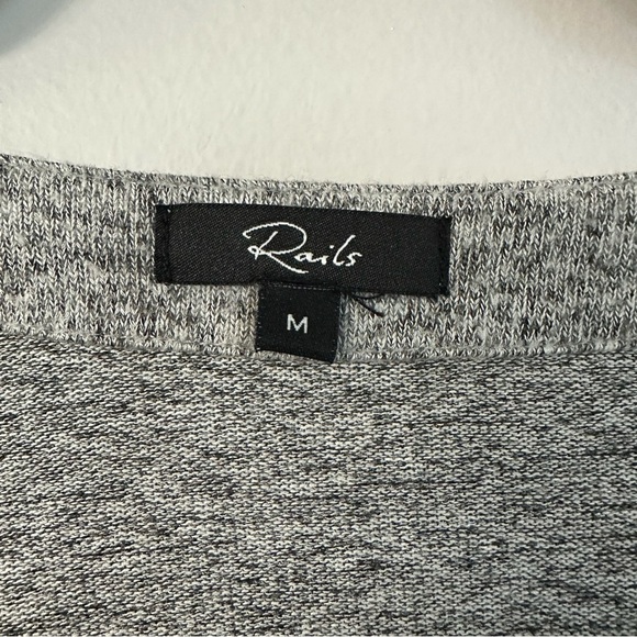 Rails Leigh Melange Grey Studded Women’s Long Sleeve V-Neck Size M GUC - Picture 4 of 8